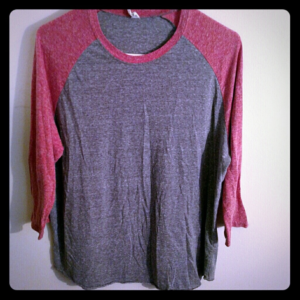 🌺Cute and comfy baseball tee